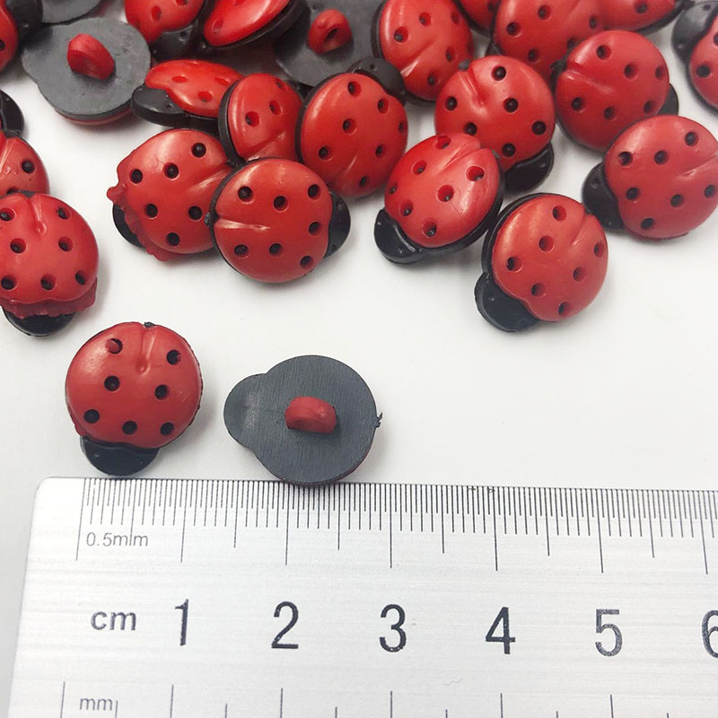 50/100 peças joaninha vermelha - Button Hole Cutter avaliação e preço