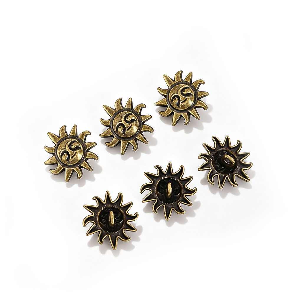 10 Botões de Metal Vintage com - Button Hole Cutter avaliação e preço